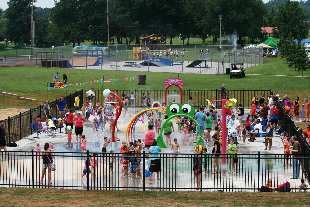 Ava's Splash Pad | Community Park | Tennessee, USA